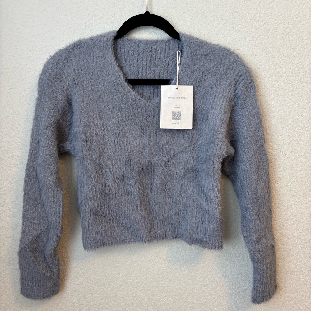 NWT Blue Eyelash Yarn V-Neck Sweater